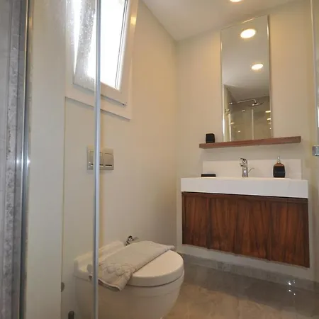 2 Bedroom Castamar
